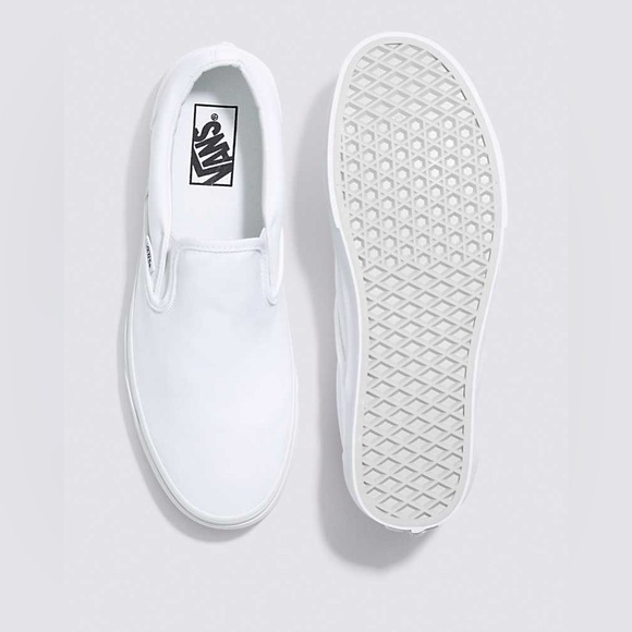 Vans Classic Slip-On Shoe in True White - Picture 2 of 10